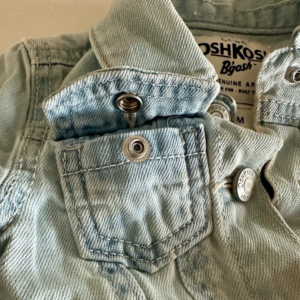 🌸 OshKosh B’gosh Denim Jean Jacket Embroidered Flowers Size 12M - Picture 7 of 13